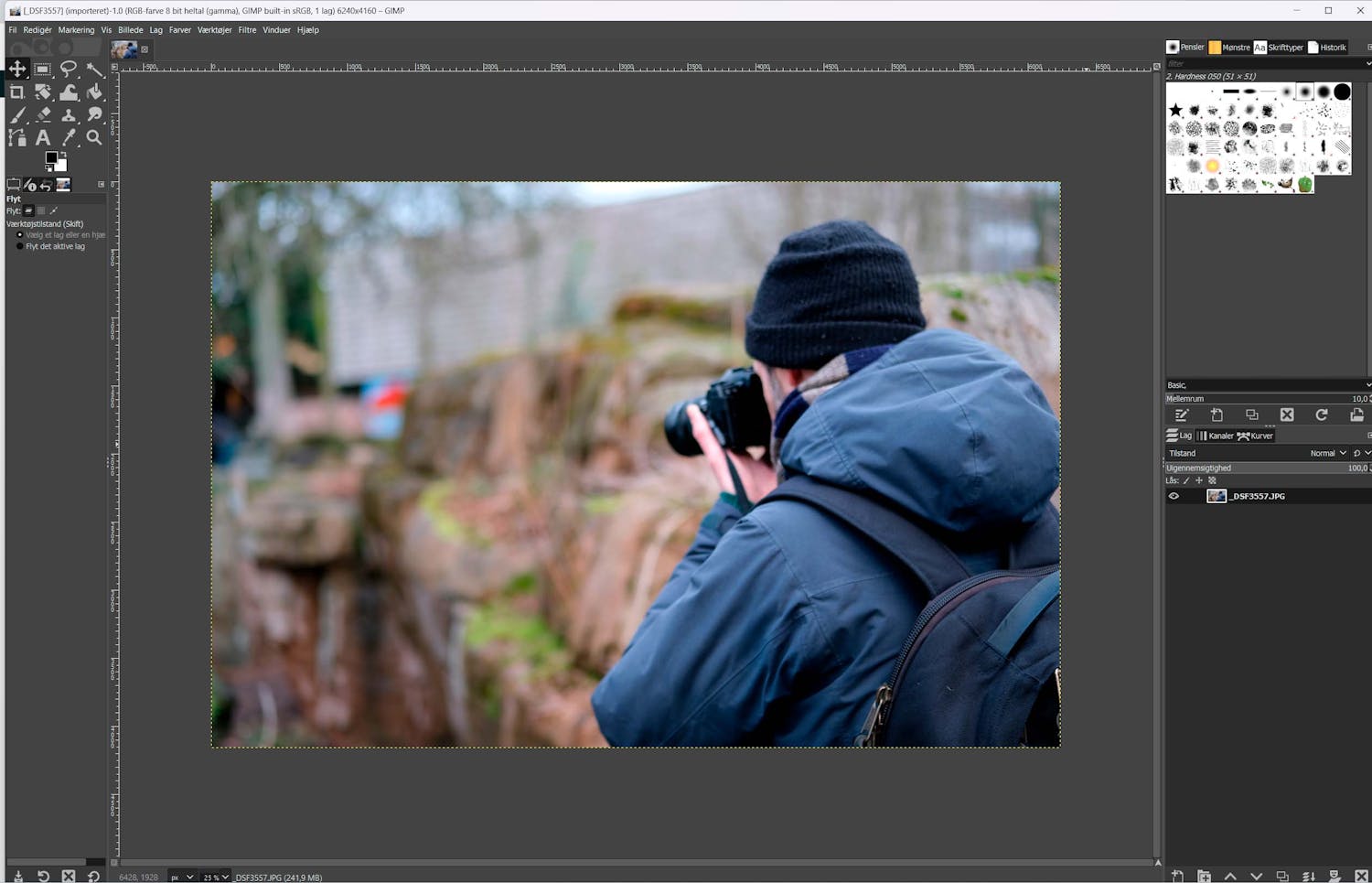 Gimp har alla verktyg som man förväntar sig av ett seriöst bildbehandlingsprogram. Du kan redigera bilder på proffsnivå med Gimp.